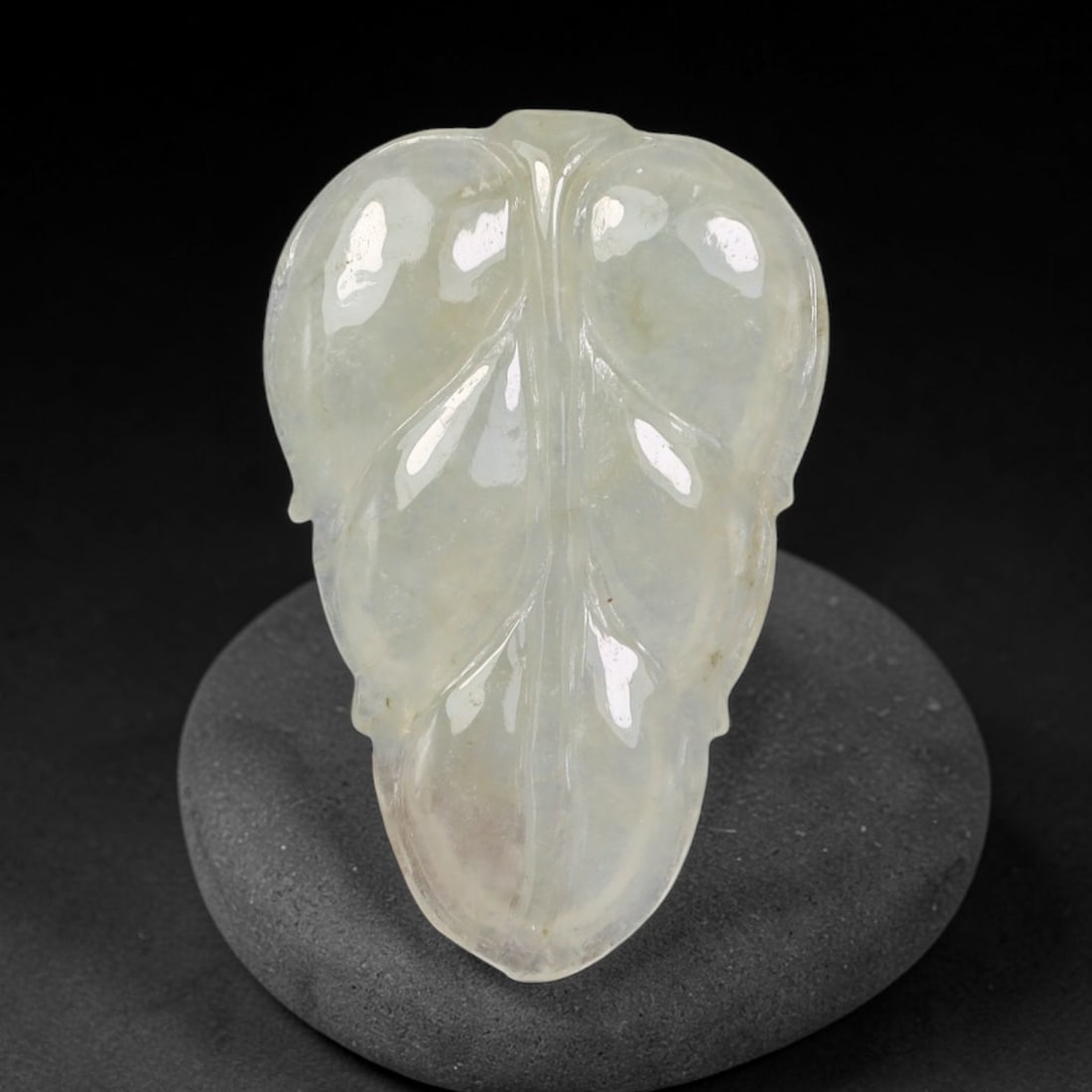 Natural Burmese Type A Jadeite Jade Hand Carved Pendant, 4BQ: Artisan hand-carved untreated Burmese Type A jadeite jade pendant measuring 27x18 mm. Carefully sculpted with detailed relief craftsmanship and finished with a smooth glossy polish. Authentic Type A j