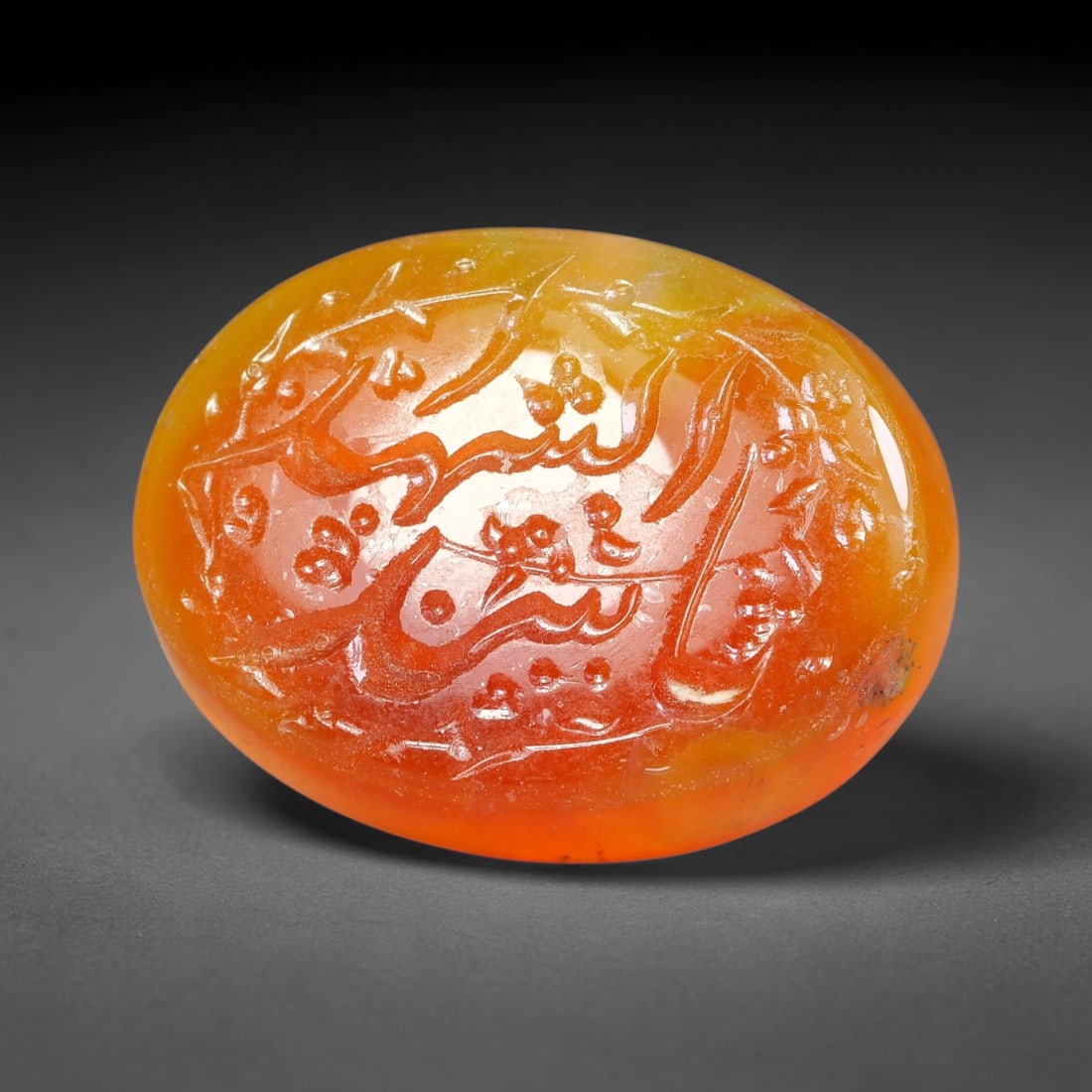 Early Vintage Islamic Natural Agate Script Intaglio Seal Cabochon (Post 1900 CE), 85EP: Fully hand-engraved agate intaglio seal tablet, crafted entirely by hand with no machine-assisted carving. The polished stone face features inscribed devotional script contained within a defined carvi