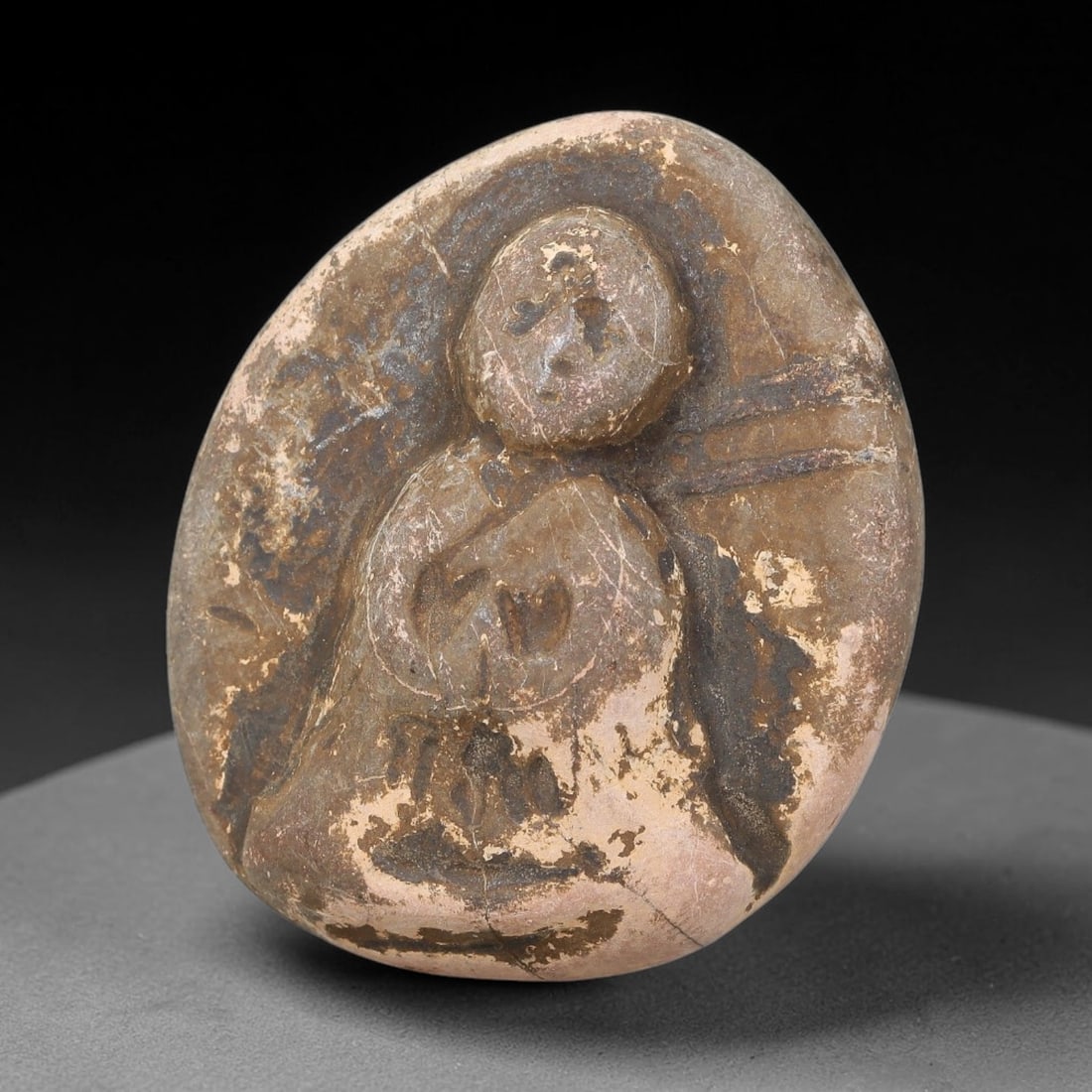 Antique Japanese Edo Period Stone Amulet (1603-1868 CE), 3EK: This antique stone amulet originates from Japanese Edo Period cultural tradition, created as a devotional wearable object for personal spiritual purpose. The stone shows natural textural variation, ag