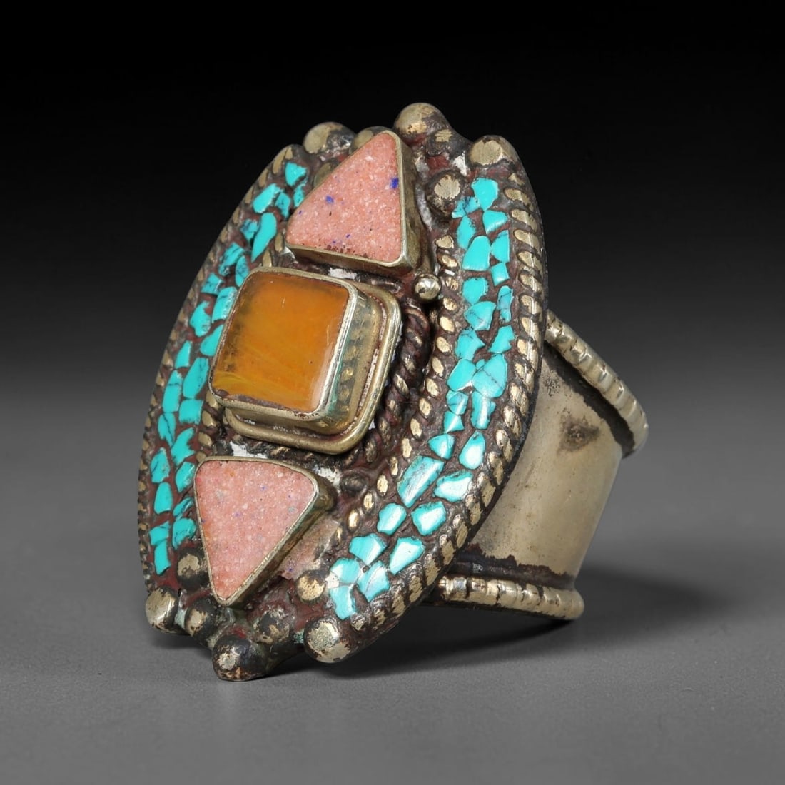 Vintage Tibetan Tribal Silver Plated Gemstone Inlay Ring, US Size 10, 1BZ: Vintage Tibetan constructed ring with silver plated metal framework. The face features carefully set natural mineral inlays surrounded by detailed traditional metal ornamentation and textured border d