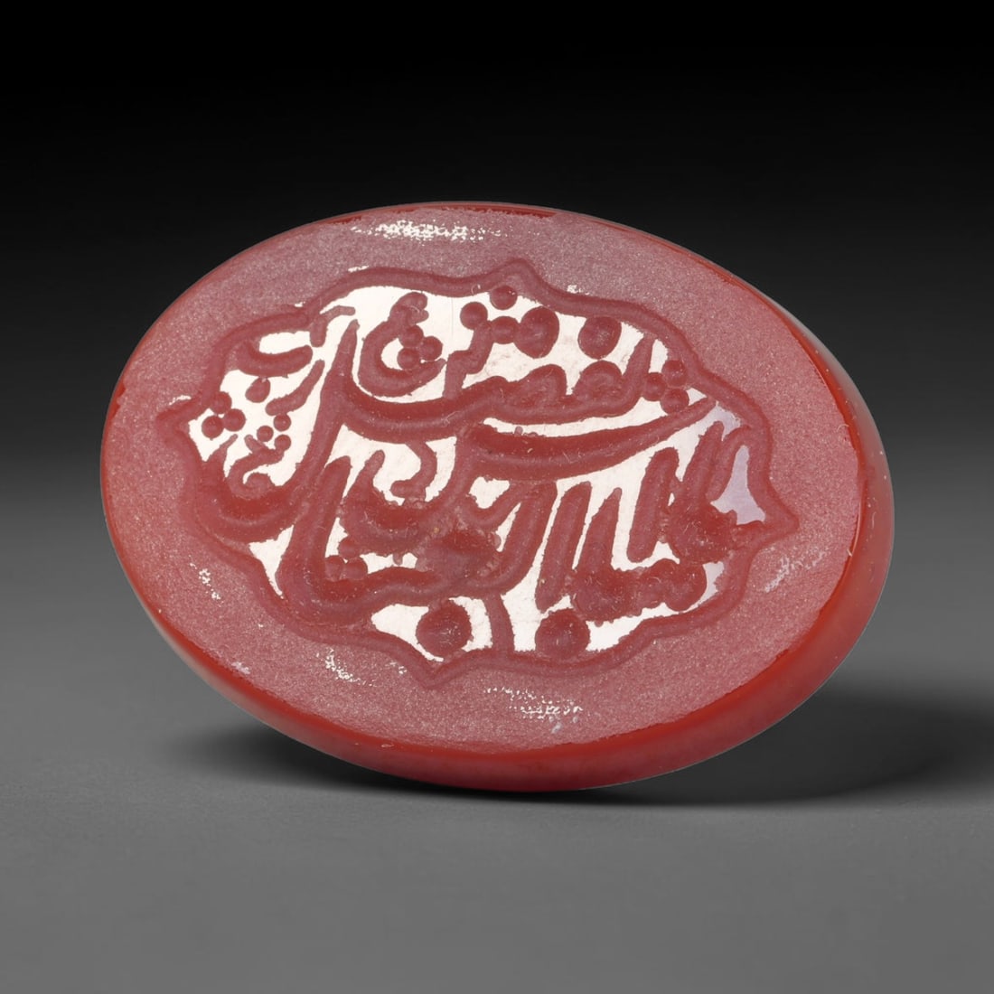 Vintage Carnelian Agate Islamic Calligraphic Script Intaglio Seal Cabochon Talisman, 3ES: This vintage natural carnelian agate intaglio seal cabochon draws inspiration from historic Islamic lapidary traditions, crafted as a wearable talisman and seal blank for jewelry setting. The polished