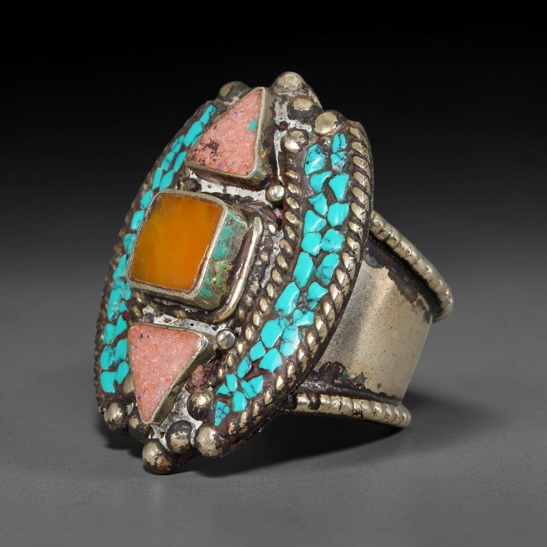 Vintage Tibetan Tribal Silver Plated Gemstone Inlay Ring, US Size 9.5, 77BY: Vintage Tibetan constructed ring with silver plated metal framework. The face features carefully set natural mineral inlays surrounded by detailed traditional metal ornamentation and textured border d