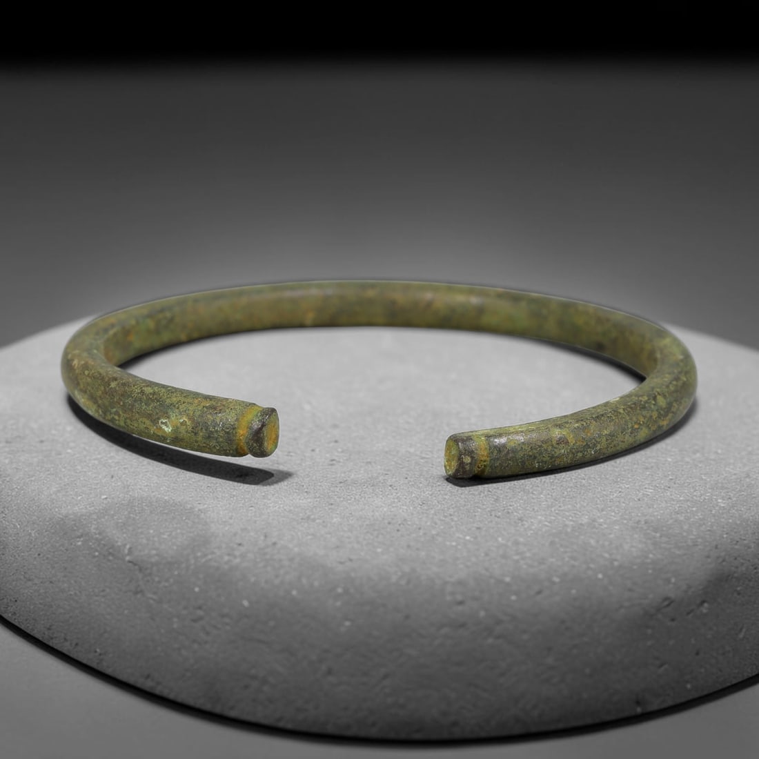 Ancient Roman Republic & Imperial Roman Bronze Open Armilla Bracelet (509 BCE-476 CE), 2AC (1 of 1)