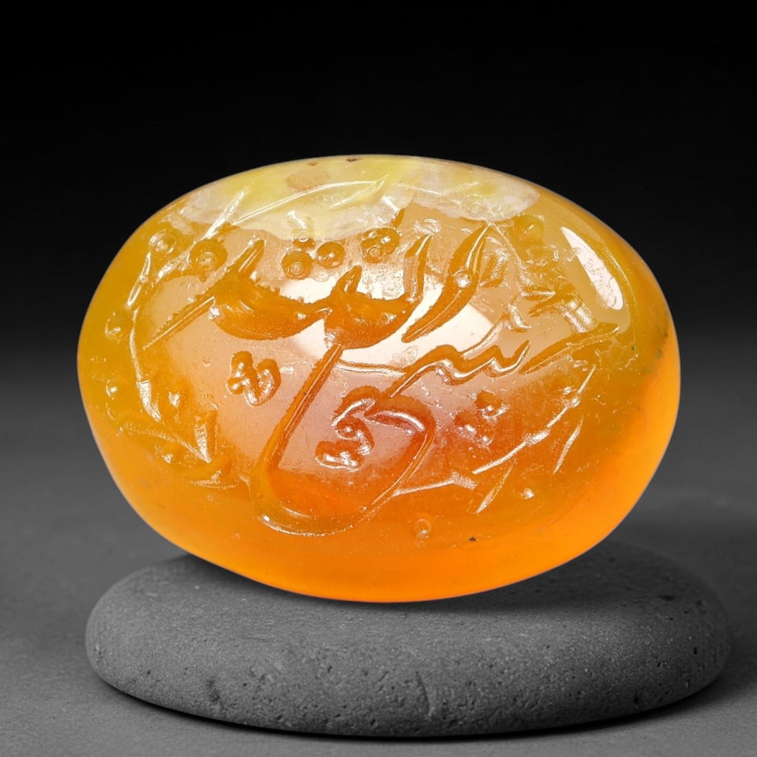 Early Vintage Islamic Natural Agate Script Intaglio Seal Cabochon (Post 1900 CE), 99EM: Fully hand-engraved agate intaglio seal tablet, crafted entirely by hand with no machine-assisted carving. The polished stone face features inscribed devotional script contained within a defined carvi