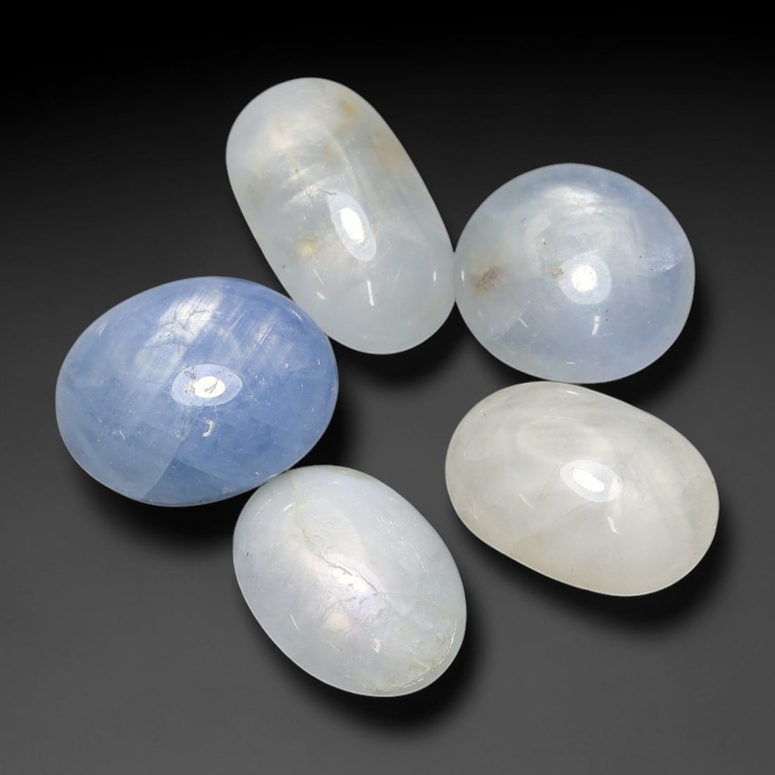 26.28ct Natural Unheated Burmese Star Sapphire Loose Gemstone Parcel Lot, 28EX: This parcel contains natural unheated star sapphire originating from Myanmar. The gem material displays soft pale blue and lavender hues, with characteristic silk inclusions that create the desirable 