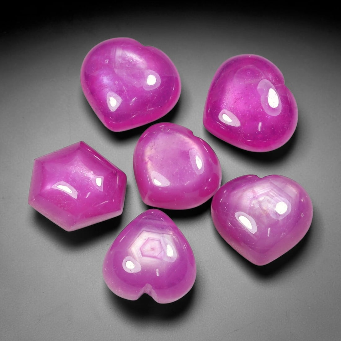 40.20ct Natural Mozambican Ruby Cabochon Loose Gemstone Parcel Lot, 70EV (1 of 1)