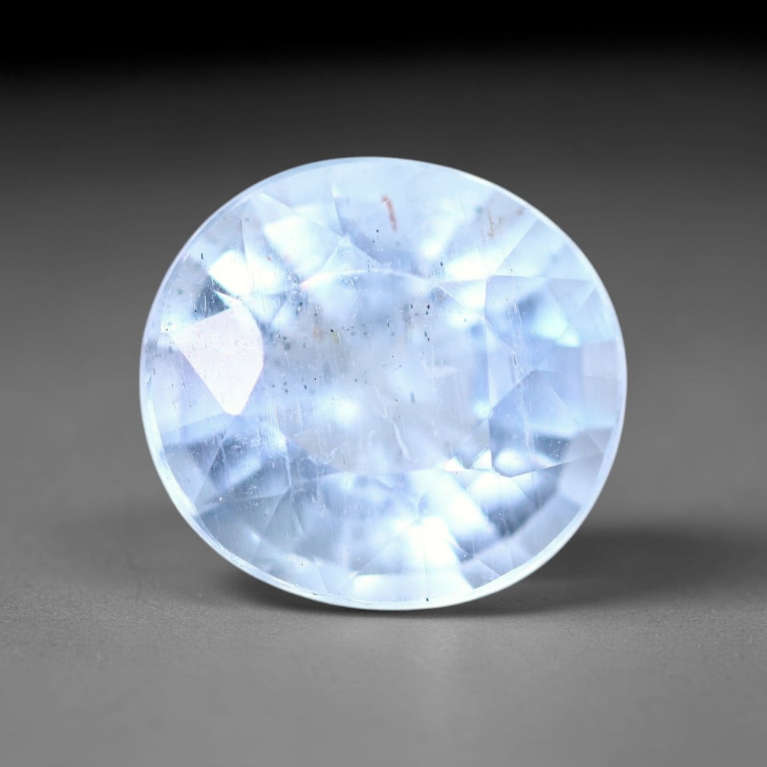 3.26 Ct Aquamarine Gemstones - 10x9x6mm , 969C: No Reserve Gems Auction Subject: Natural Aquamarine Treatment: Unheated Type: Faceted, Polished