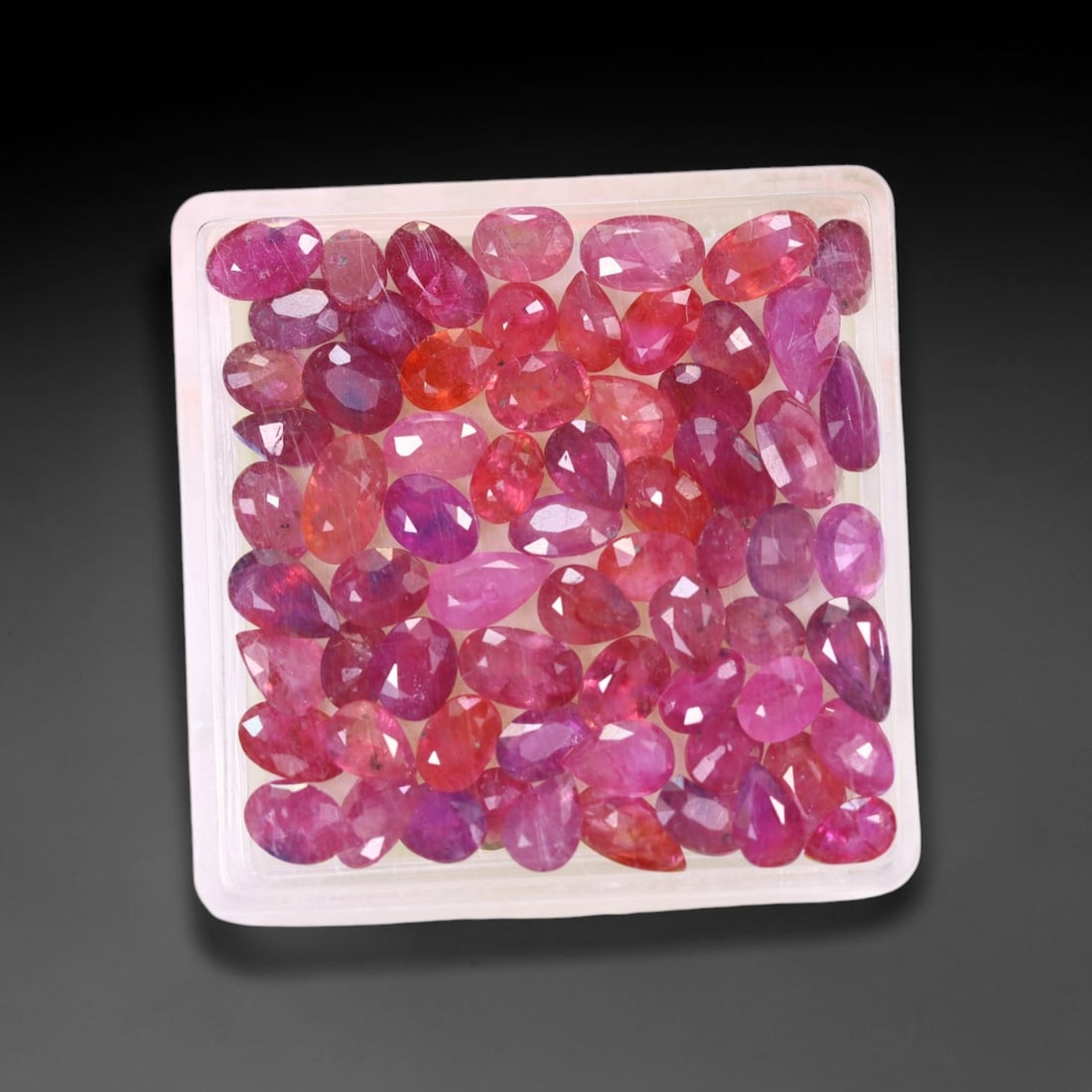 12.50Ct Red Ruby Set - Polished Faceted , 491B: No Reserve Gems Auction Subject: Natural Ruby (Without Box) Origin: Burma Carat Weight: 12.50Ct Dimension: 4.7x3.1x1.4 mm Treatment: Heated Type: Faceted, Polished