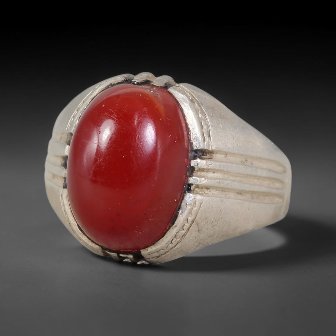 Antique Ottoman Carnelian Multi Ridged Shoulder Silver Ring, 15AL (1 of 2)
