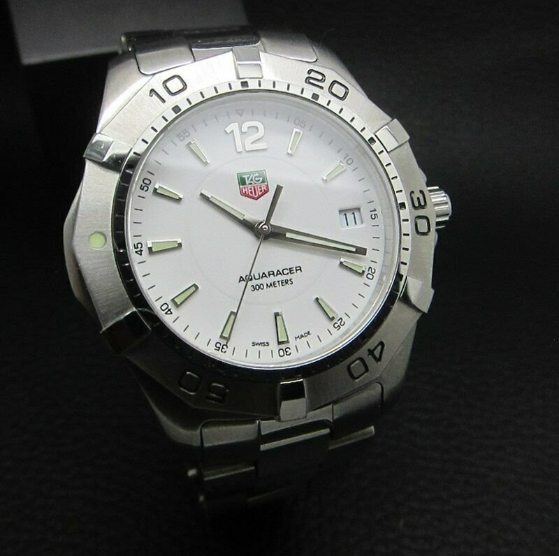 TAG HEUER AQUARACER SPORTS WAF1111 MEN'S: TAG HEUER AQUARACER SPORTS WAF1111 MEN'S SWISS WHITE QUARTZ STEEL WATCH Condition : Good Condition - Brand : Tag Heuer Series : WAF1111 Professional AQUA