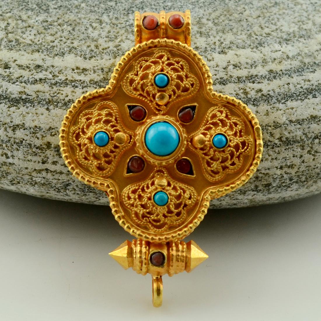 Tibetan Ritual Sacred Silver Ghau Gau Pendant Prayer (1 of 5)