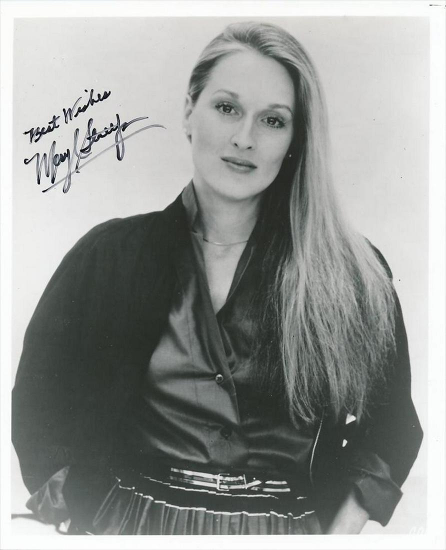 Meryl Streep- 8 x 10 Vintage Glossy signed photograph: Meryl Streep- 8 x 10 Vintage Glossy signed photograph w/COA. B&W Glossy vintage photograph signed in black felt tip ink, "Best Wishes, Meryl Streep." Comes with COA
