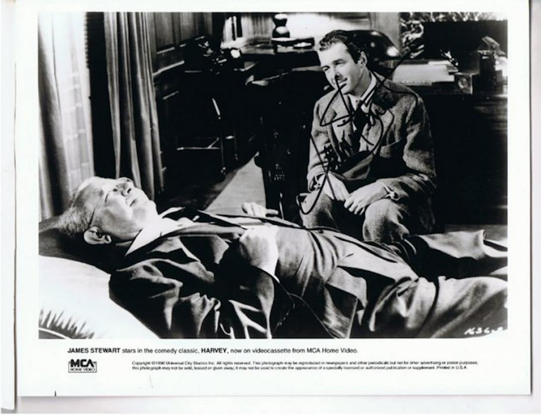 JAMES STEWART- 8 X 10 PHOTO W/ CERTIFICATE: JAMES STEWART- 8 X 10 PHOTO W/ CERTIFICATE FROM TODD MUELLER.Todd Mueller began collecting autographs in 1978 and now the owner of Todd Mueller Autographs. Todd Mueller has been in the Autograph indus