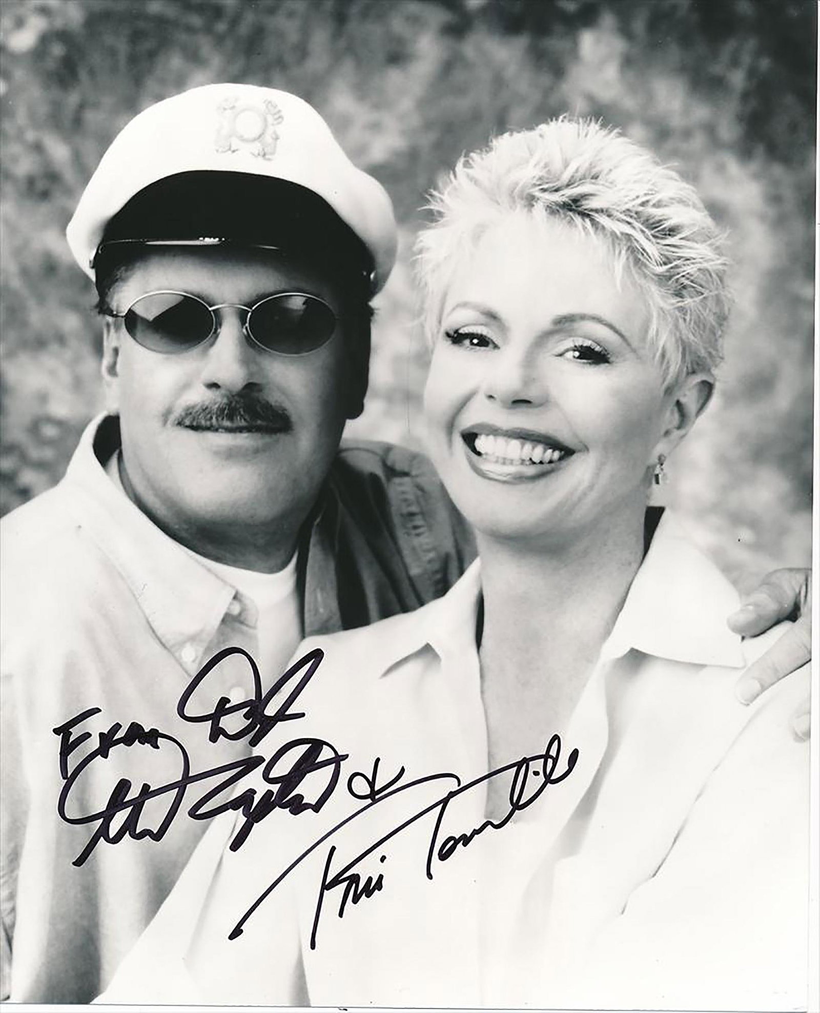 Captain & Tennille - 8 x 10 Signed Photograph w/COA: Captain & Tennille - 8 x 10 Signed Photograph w/COA. A signed photograph of Captain and Tennille. Signed by both. Comes with COA from Todd Mueller Autographs