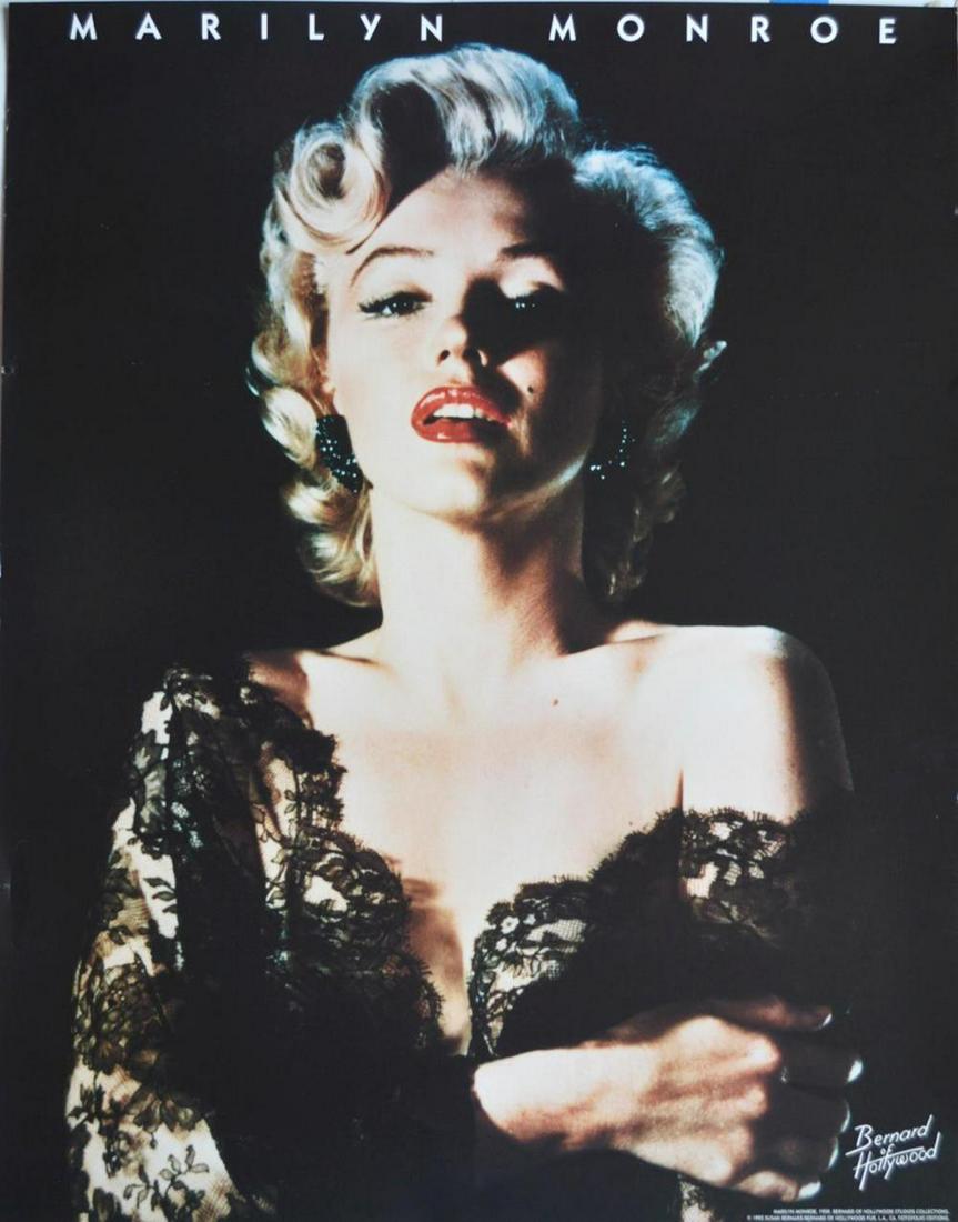 MARILYN MONROE BY SUSAN BERNARD OF: MARILYN MONROE BY SUSAN BERNARD OF HOLLYWOOD; (C) 1992 SIZE 22 X 29