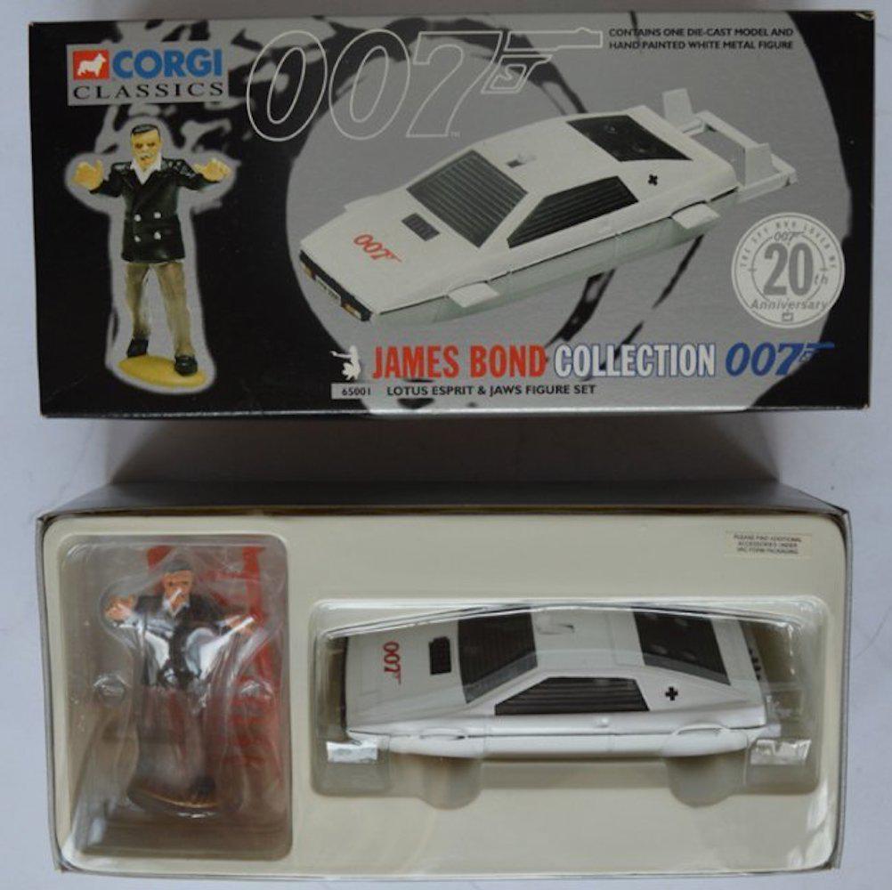 CORGI CLASSIC JAMES BOND COLLECTION LOTOS ESPRIT & JAWS: CORGI CLASSIC JAMES BOND COLLECTION LOTOS ESPRIT & JAWS FIGURE SET (CR). NO. 65001. CONTAINS ONE DIE-CAST MODEL AND HAND PAINTED WHITE METAL FIGURE.MINT IN BOX. COMPLETE AND INTACT