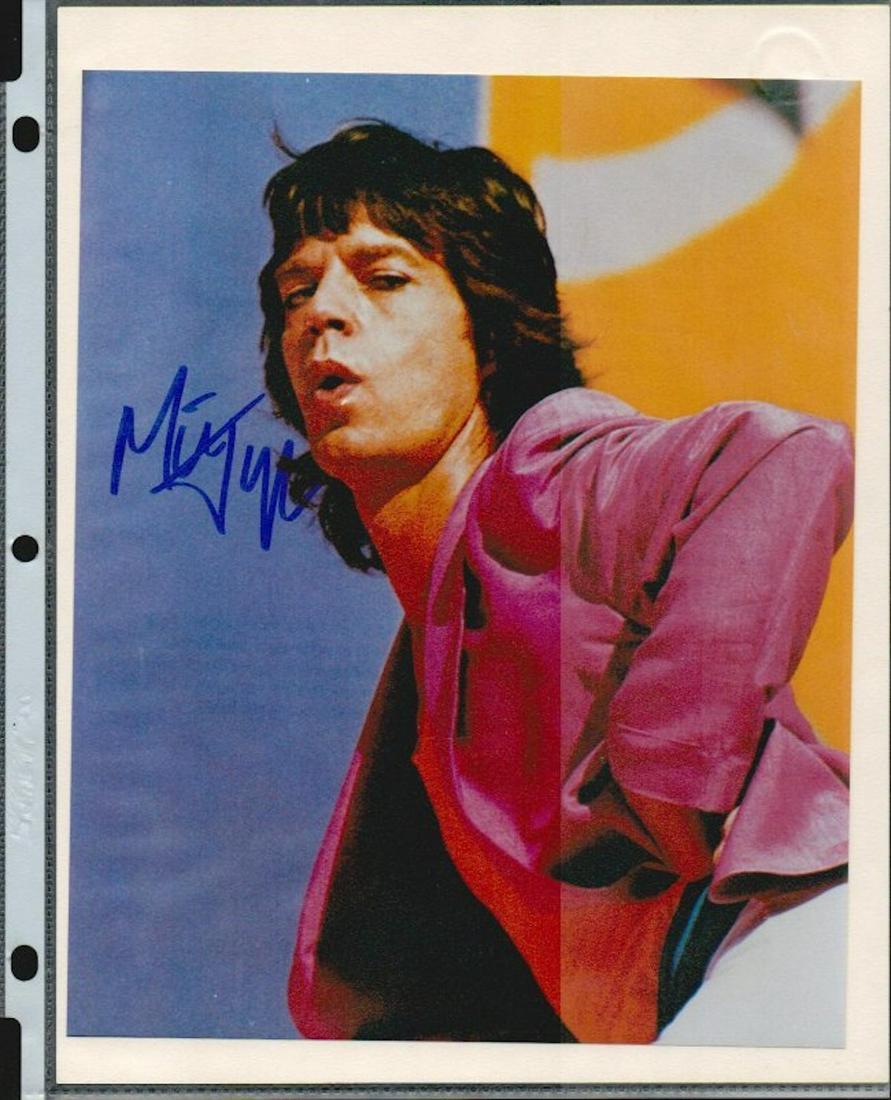 MICK JAGGER SIGNED 8 X 10 PHOTOGRAPH. THE AUTHENTICITY: MICK JAGGER SIGNED 8 X 10 PHOTOGRAPH. THE AUTHENTICITY OF THIS ITEM IS GUARANTEED BY DIAMOND AUTOGRAPHS