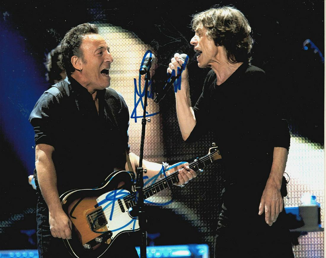 Bruce Springsteen & Mick Jagger - 8 x 10 Signed: Bruce Springsteen & Mick Jagger - 8 x 10 Signed Photograph w/COA. A signed photograph of Bruce Springsteen & Mick Jagger. Signed by both of them. Comes with COA. Excellent Condition