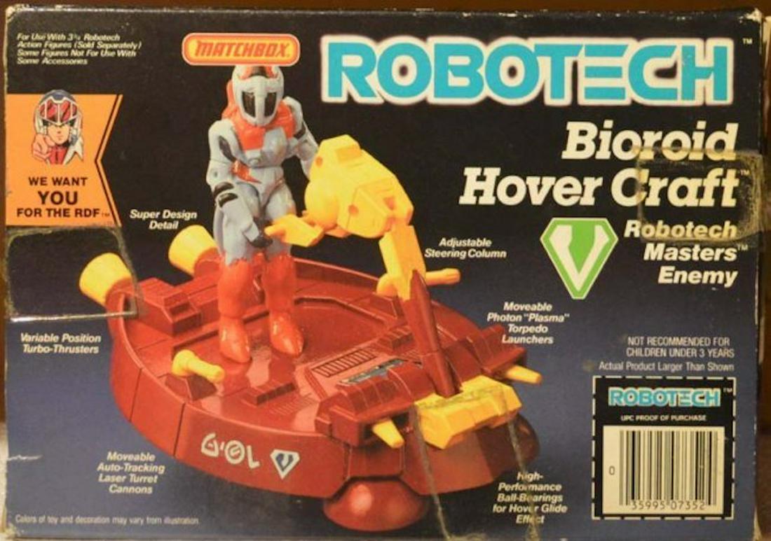 ROBOTECH BIOROID HOVER CRAFT: ROBOTECH BIOROID HOVER CRAFT. ROBOTECH MASTERS ENEMY. COMPLETE AND INTACT. MINT IN BOX. BOX MEASURES AT 7"