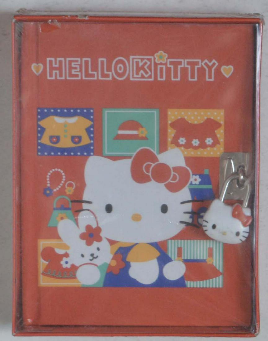 "HELLO KITTY" JOURNAL AND DAIRY: HELLO KITTY JOURNAL AND DAIRY. NEW. MINT IN A BOX (58)