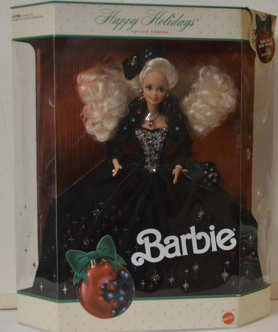 BARBIE "HAPPY HOLIDAYS" DOLL: BARBIE "HAPPY HOLIDAYS" DOLL. SPECIAL EDITION. NEW. MINT IN A BOX (72)