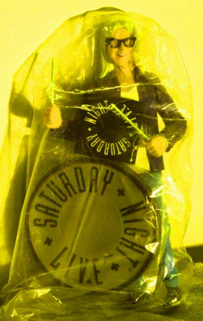 HORIZON "WOLVERINE" 1/6 SCALE VINYL MODEL KIT: HORIZON "WOLVERINE" 1/6 SCALE VINYL MODEL KIT.THIS ITEM IS READY TO ASSEMBLE. IT IS HIGHLY DETAILED.