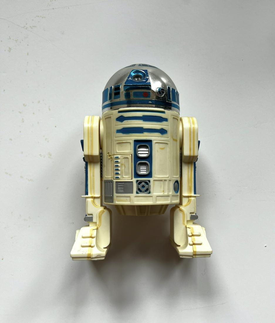 VINTAGE STAR WARS 1978 12 INCH R2D2 FIGURE: VINTAGE STAR WARS 1978 12 INCH R2D2 FIGURE W/ DEATH STAR PLANS, KENNER. VERY GOOD CONDITION