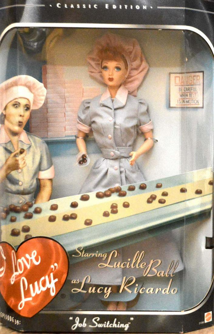 "I LOVE LUCY" CLASSIC EDITION DOLL: I LOVE LUCY CLASSIC EDITION DOLL. FROM EPISODE #39 "JOB SWITCHING". NEW. MINT IN A BOX (13)