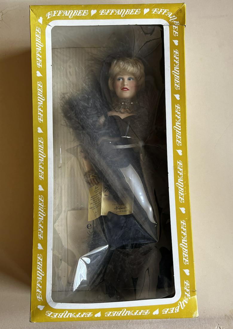 Effanbee Mae West Doll (Legend Series): Effanbee Mae West Doll (Legend Series). Complete and intact. New and unused