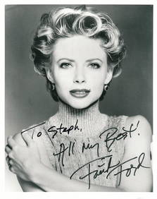 Actress Julie Bowen Nude Photo Signed