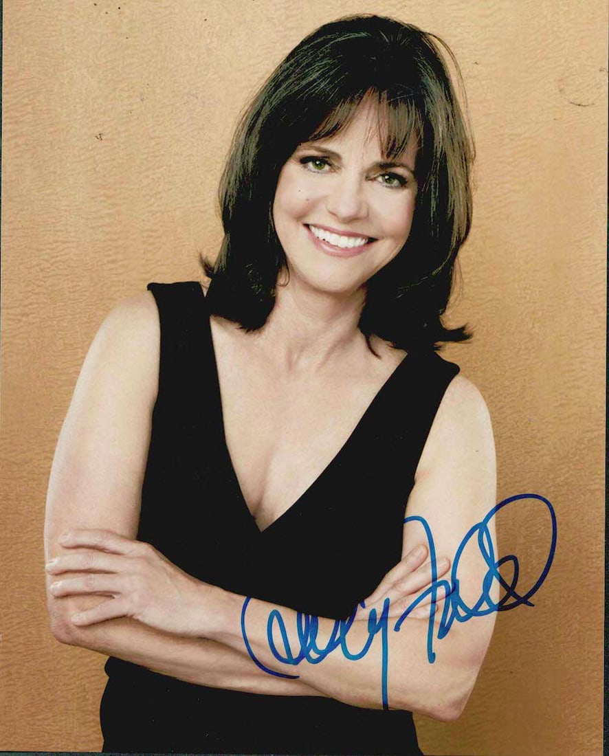 Sally Fields - 8 x 10 Signed Photo w/COA: Sally Fields - 8 x 10 Signed Photo w/COA. Signed by her. Very good condition