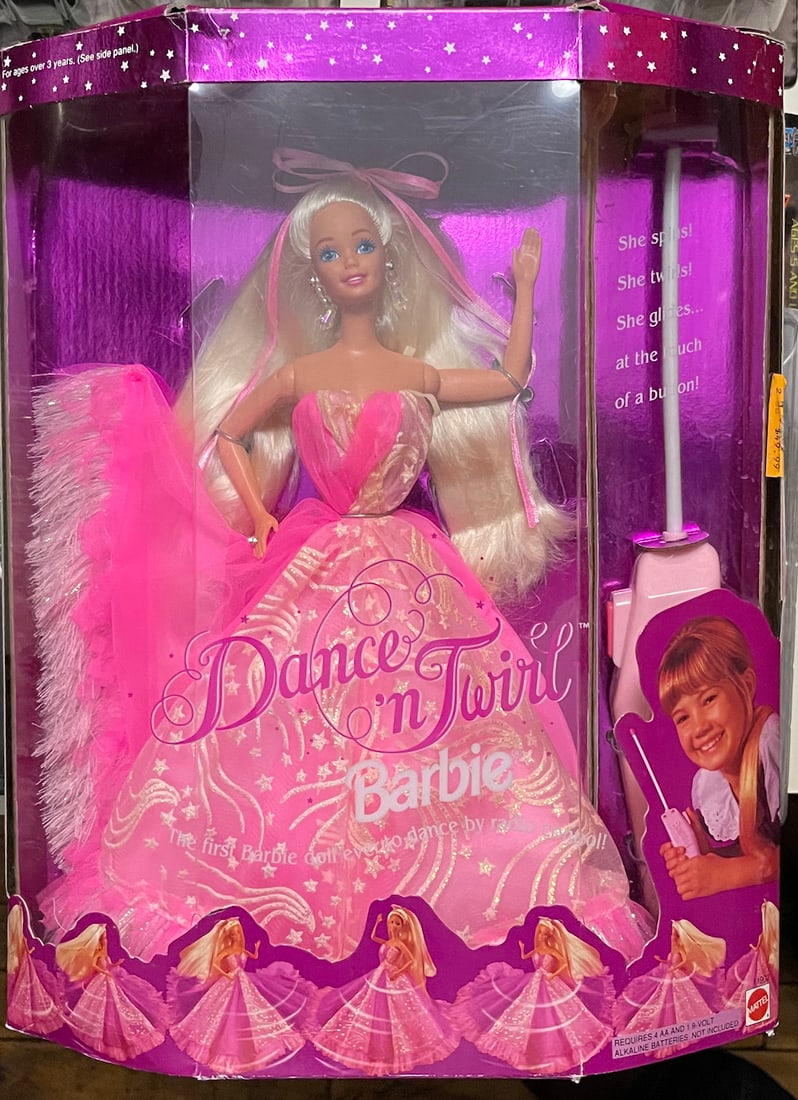 BARBIE "DANCE 'N TWIRL" DOLL: BARBIE "DANCE 'N TWIRL" DOLL. NEW. MINT IN A BOX (117)