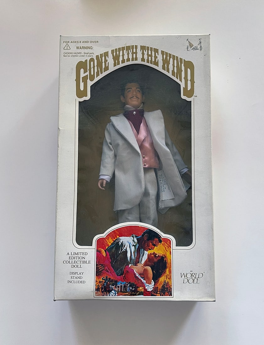 GONE WITH THE WIND WORLD DOLL - "RHETT": GONE WITH THE WIND WORLD DOLL - "RHETT", NEW. IN MINT CONDITION