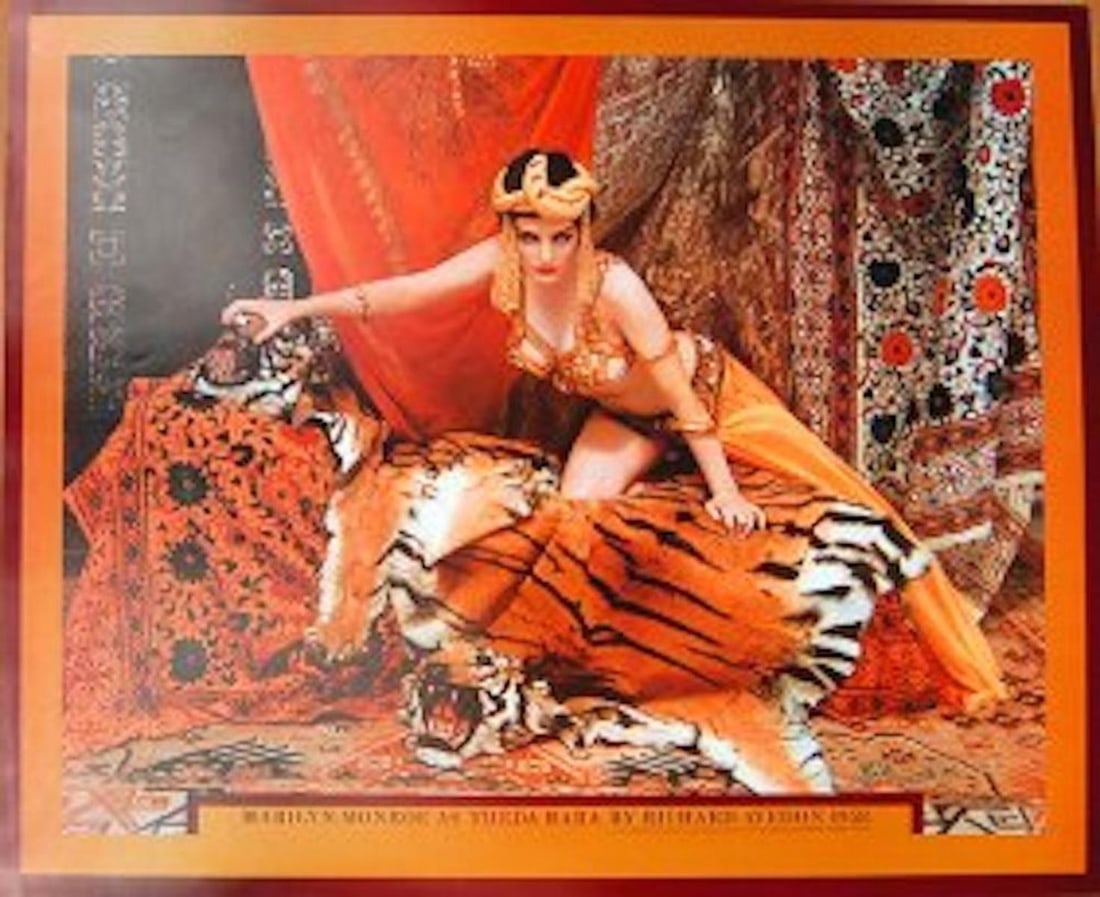 AVEDON PHOTO OF MARILYN MONROE AS THEDA BARA: RICHARD AVEDON PHOTO OF MARILYN MONROE DEPICTING OTHER GODDESSES OF THE SCREEN