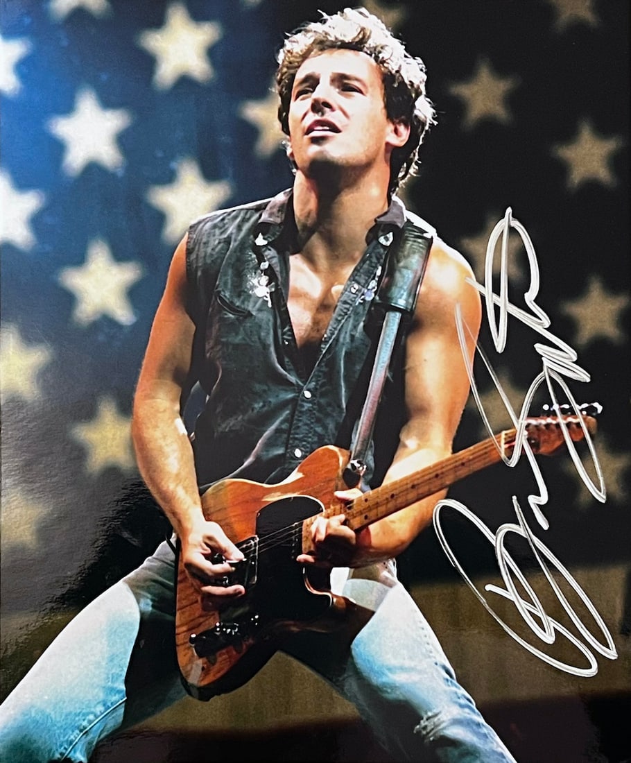 Bruce Springsteen - 8 x 10 Signed Photo w/COA: Bruce Springsteen - 8 x 10 Signed Photo w/COA. A signed photograph of Bruce Springsteen. Signed by him in a silver ink. Very good condition