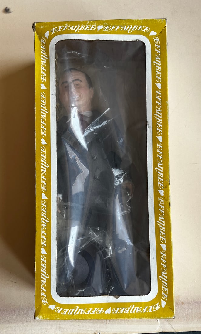 Effanbee President Franklin D. Roosevelt Doll (Legend Series): Effanbee President Franklin D. Roosevelt Doll (Legend Series). Complete and intact. New and unused
