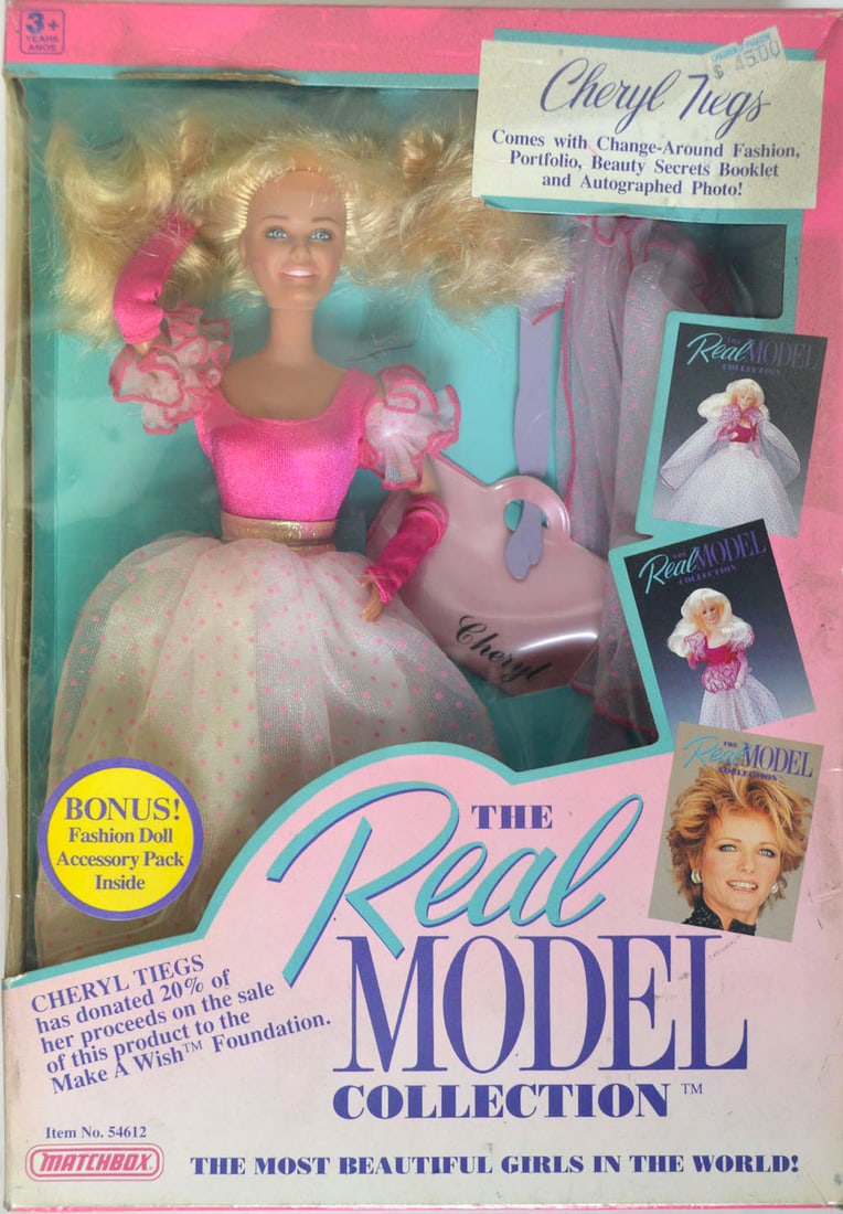 CHERYL TIEGS BARBIE DOLL: CHERYL TIEGS BARBIE DOLL. MINT IN A BOX. NEVER OPEN
