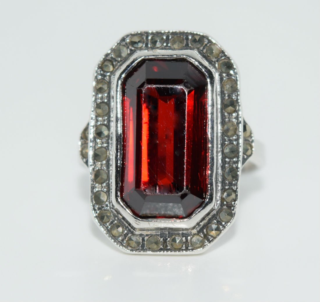 9 Carat Emerald Cut Garnet & Marcasite Sterling Ring (1 of 2)