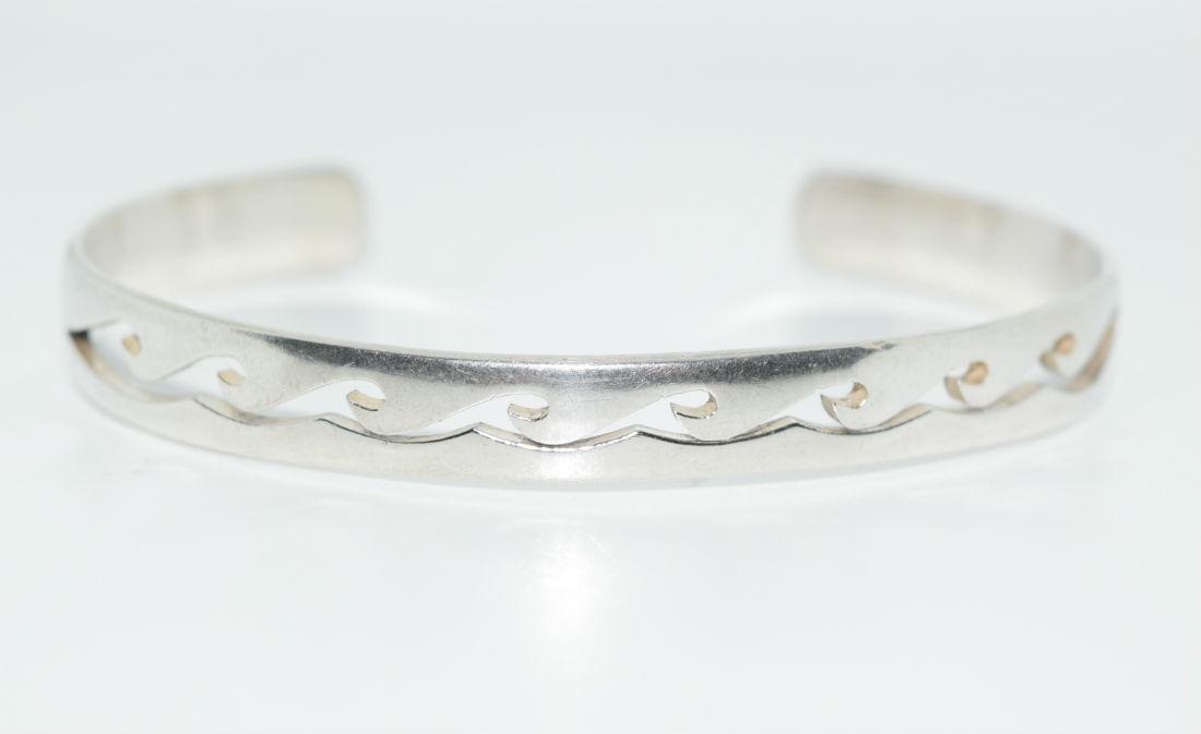 Vtg Sterling Silver Open Waves Pattern Cuff Bracelet (1 of 3)