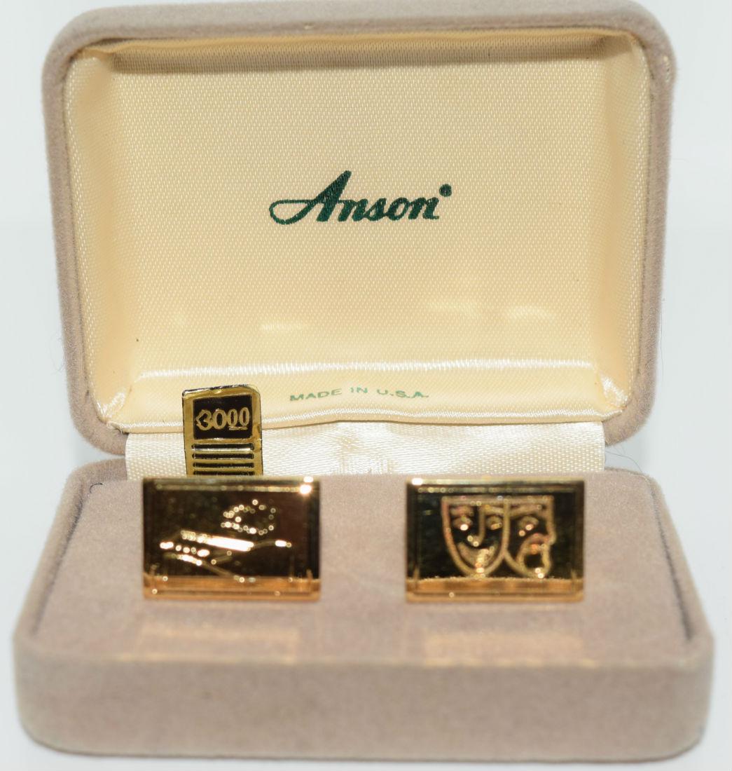 Anson Gold Tone Cufflinks: Anson gold tone cufflinks in original box | Measurement: 20mm x 14mm face