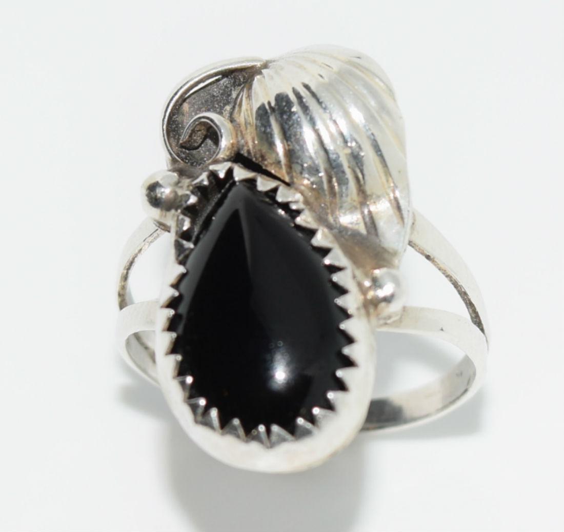 Native American Sterling Silver Onyx Ring Sz 6.5 (1 of 2)