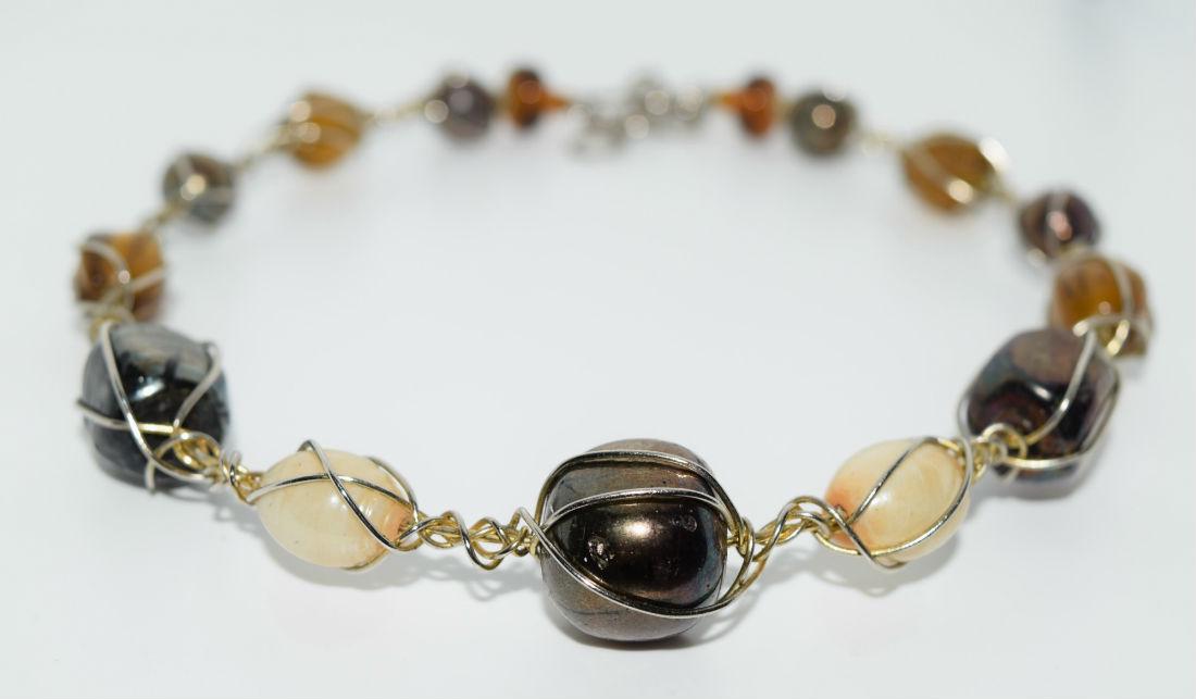 Silver Tone Wire Wrap Bead Necklace (1 of 5)