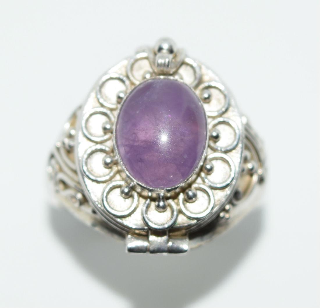 Sterling Silver Vtg Amethyst Poison Ring (1 of 5)