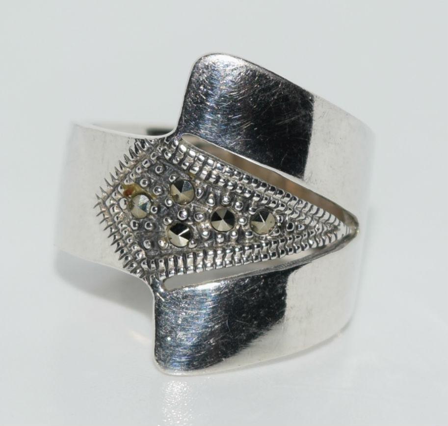 Sterling Silver Marcasite Wide Band Ring sz 6 (1 of 4)