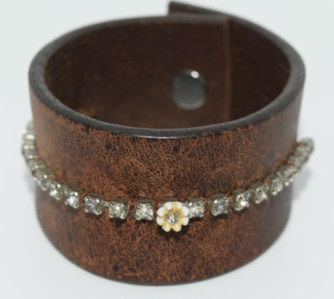 Fashion Costume Rhinestone Bracelet (1 of 3)