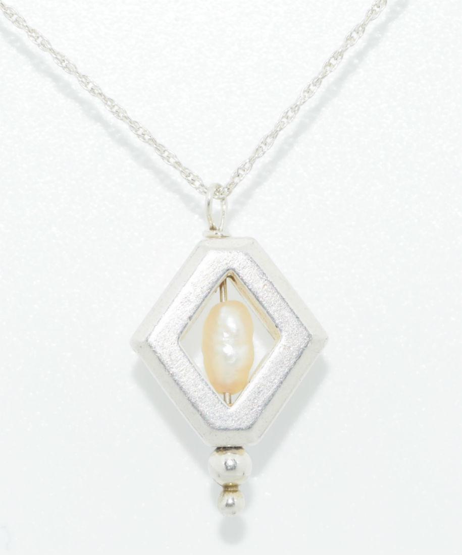 Sterling Silver Baroque Pearl Pendant Necklace (1 of 4)