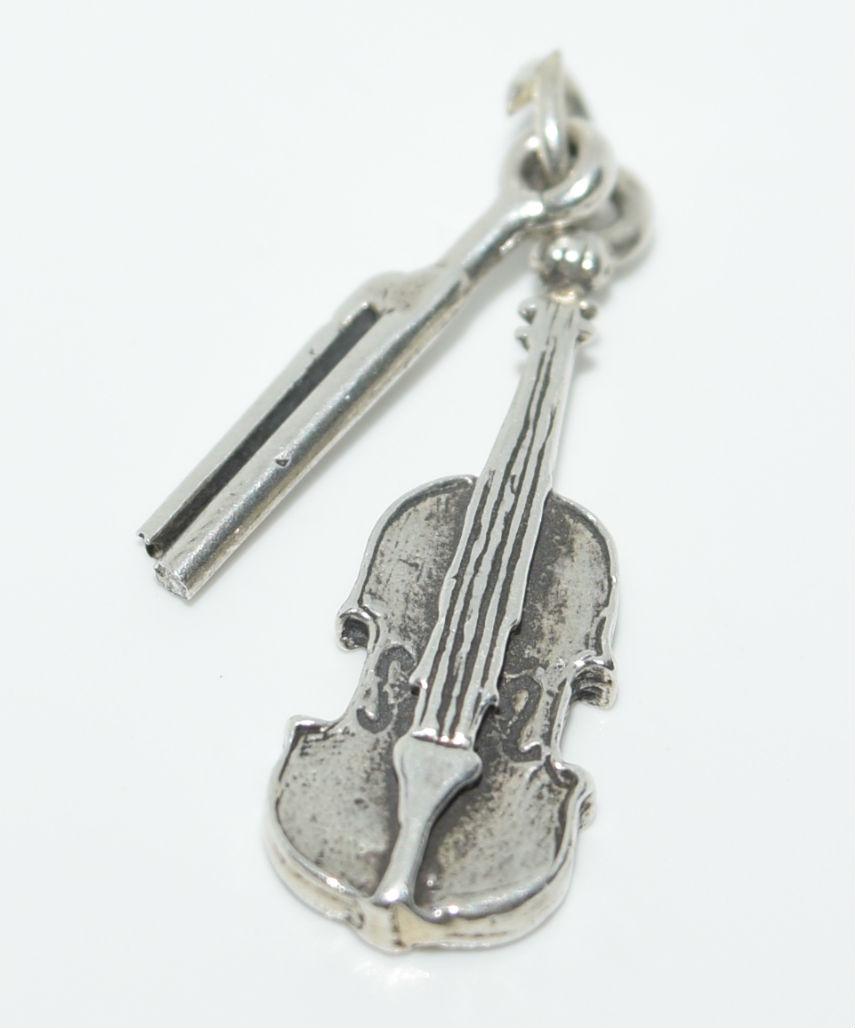 Sterling Silver Violin & Bow Charm: Sterling Silver 8mm x 25mm Violin charm & Bow