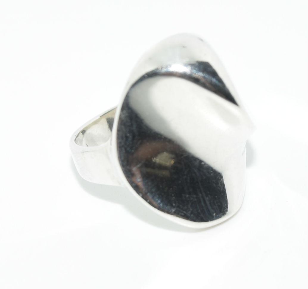 Vintage Sterling Wave Ring Size 8 (1 of 4)