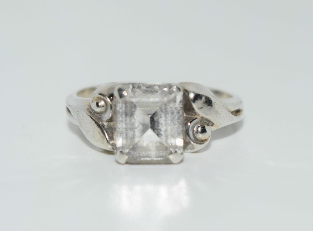 Vintage Sterling Silver Topaz Ring Sz 6 (1 of 3)