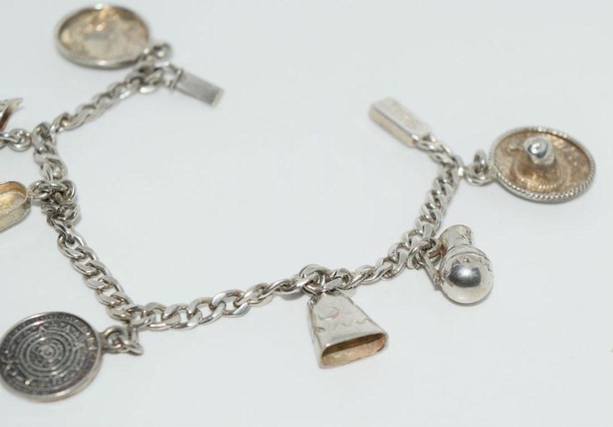 VTG Sterling Mexico Theme Charm Bracelet (1 of 3)